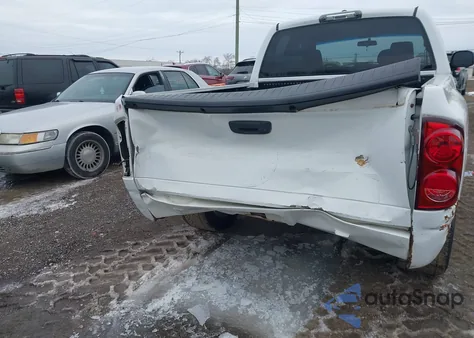 2007 Dodge Ram 1500 Slt z USA, uszkodzony, nr VIN 1D7HA18297S106253